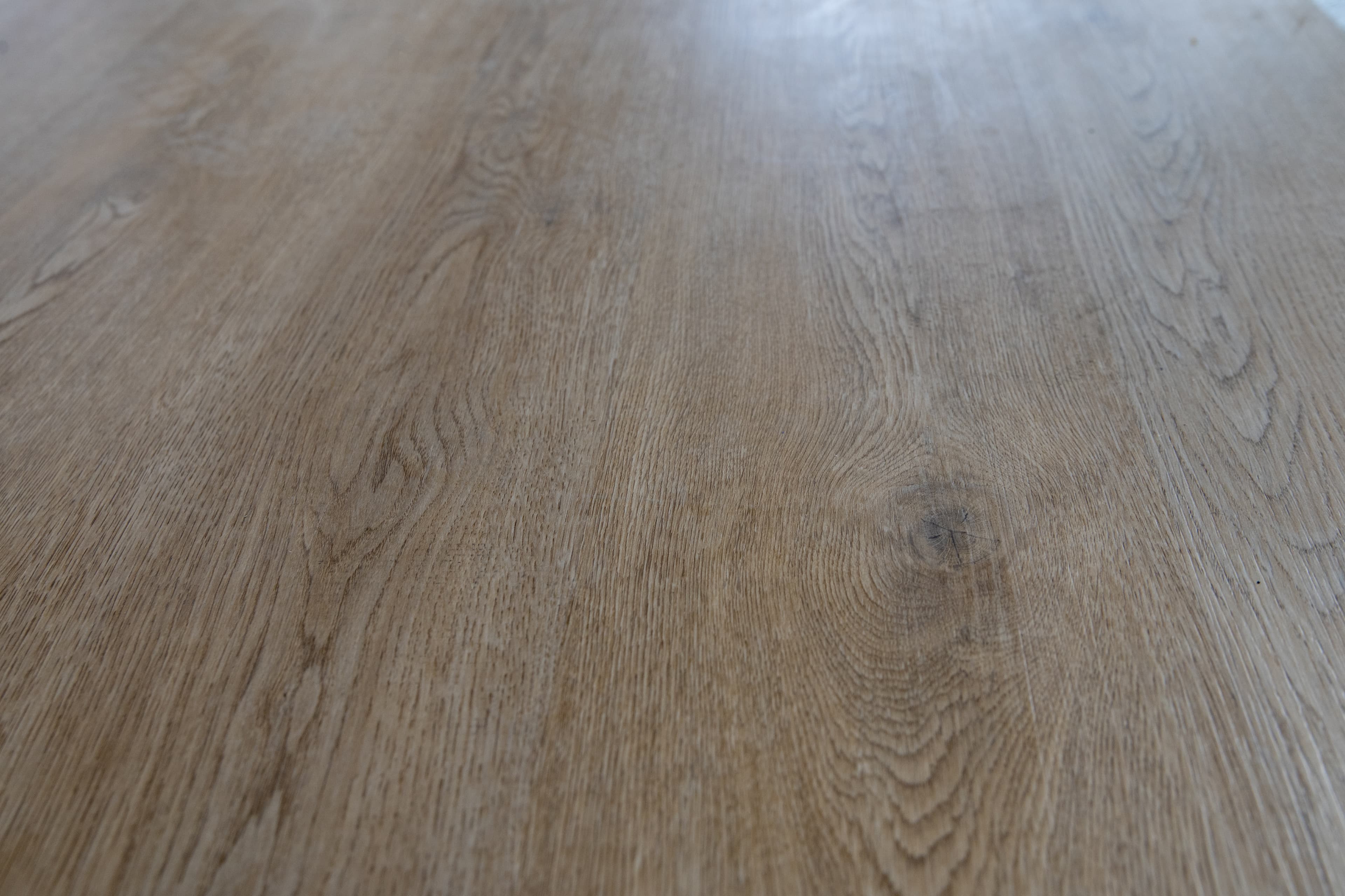 SUELO SPC ROBLE CLARO VINILICO CLICK